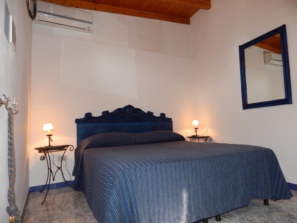 Casa Arcada Bed & Breakfast Vulcano  Oda fotoğraf